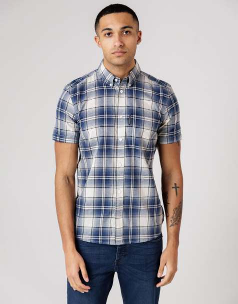 French Connection Cotton short sleeve checked chest pocket shirt in blue - view 1