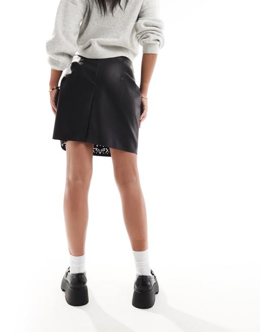 Faux leather shop skirt embroidered