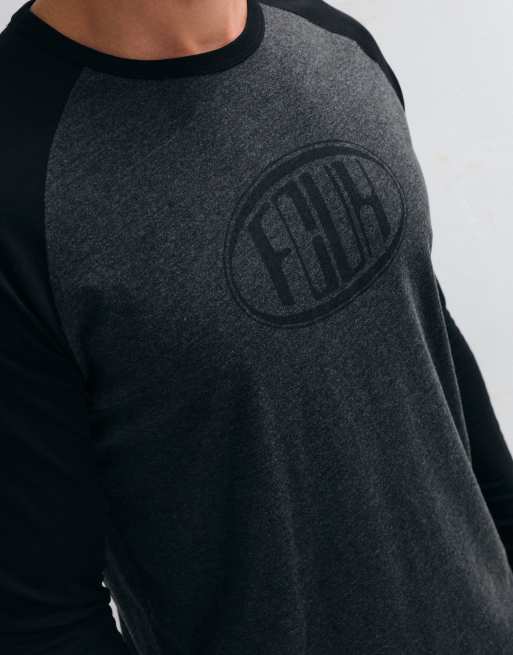 French Connection FCUK logo t-shirt a maniche lunghe raglan nera e gunmetal, 4 di 5