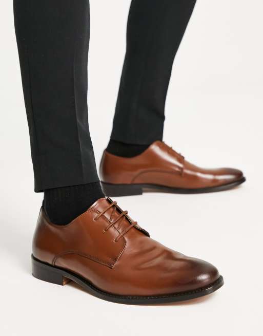 French Connection - Formele derby schoenen van leer in bruin