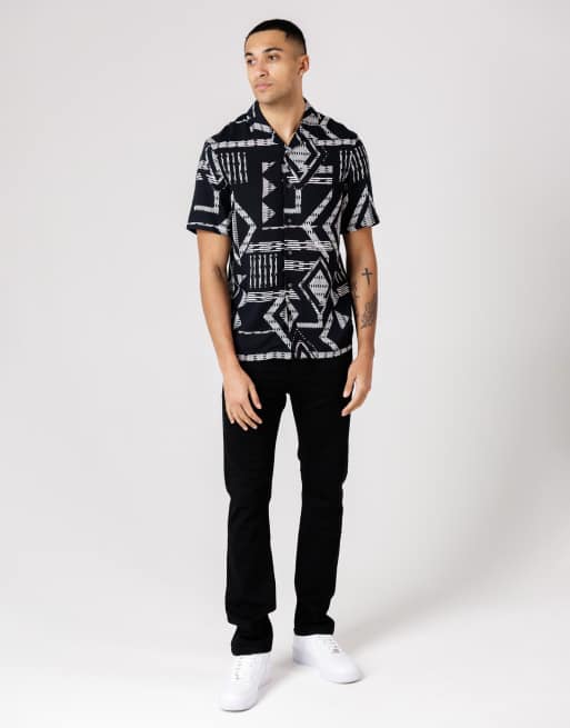 French Connection Geometric print short sleeve shirt in black, 4 of 4