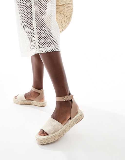 French Connection - Gråbrune flatform-sandaler i jute