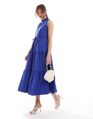 French Connection - Hochgeschlossenes, gestuftes wadenlanges Kleid aus Popeline in Blau