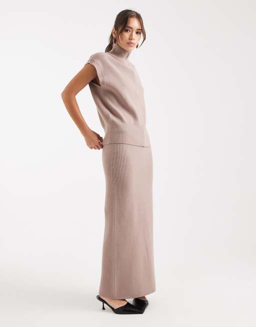 French Connection - Hoogsluitende trui met korte mouwen en rits in taupe, deel van co-ord set, 3 van 4