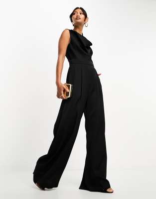 French Connection - Jumpsuit aus Satin in Schwarz mit Wasserfallausschnitt