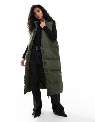 longline puffer vest with hood in khaki-Green