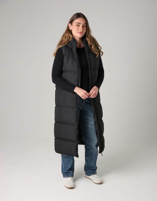 French Connection Longline quilted gilet with hood in black, 2 of 4