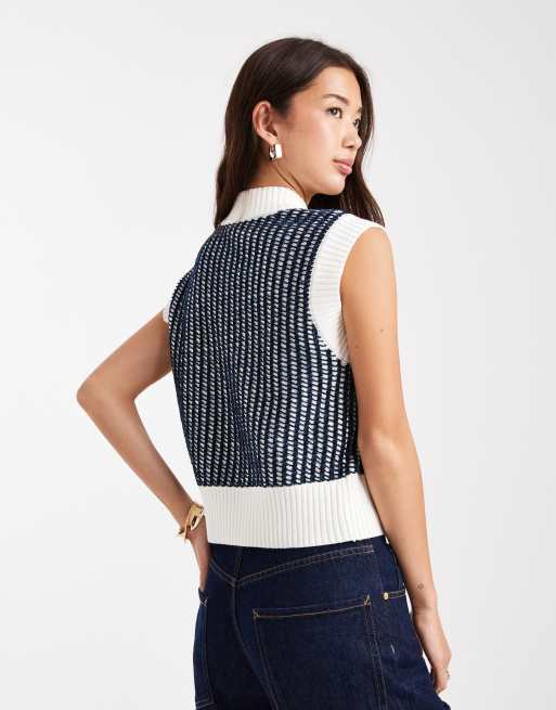 French Connection - Marineblå og hvid strikket vest med lynlås og kontrasterende design, 2 af 4