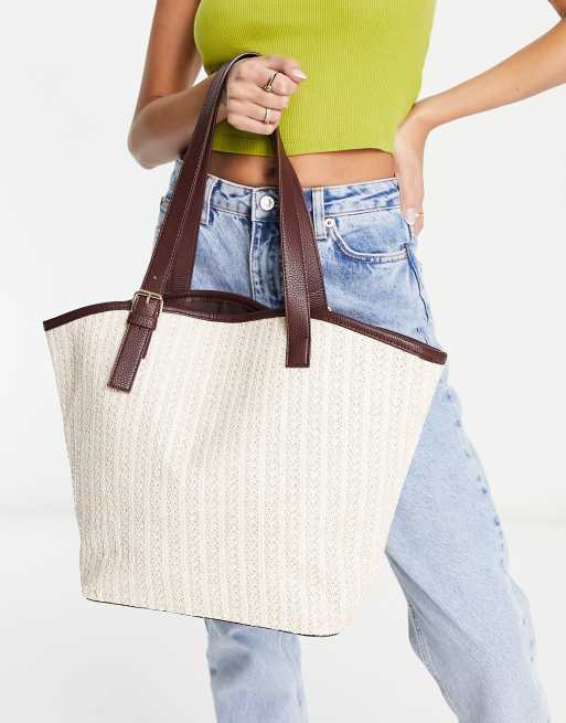 French Connection - Maxi borsa estiva intrecciata color crema