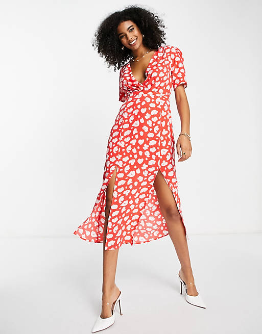 French Connection - Midi-jurk met gestrikte taille en rode vlekkenprint