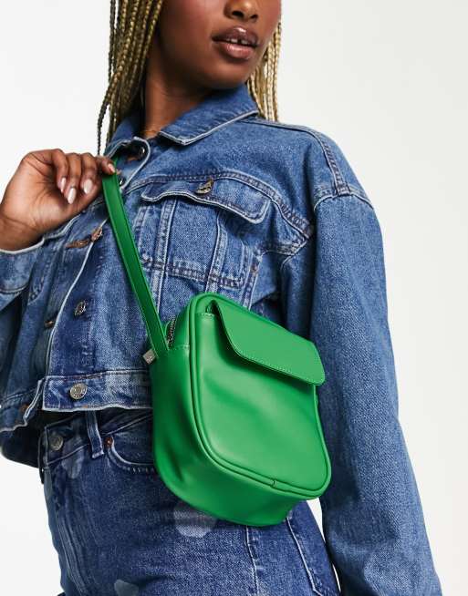 French Connection Mini sac bandouli re Vert ASOS