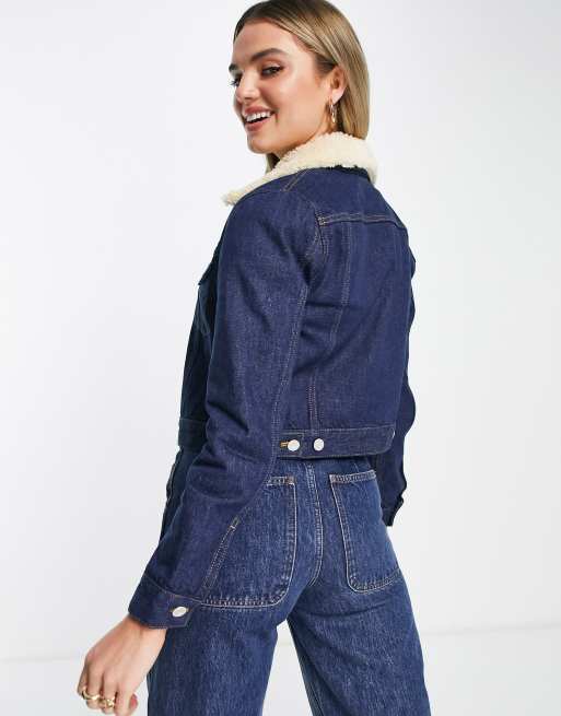 French Connection Palmira cropped denim jacket with detachable wool collar in indigo denim, 3 of 4