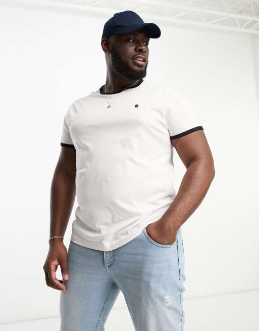 French Connection Plus - T-shirt met gekleurde randjes in wit en marineblauw