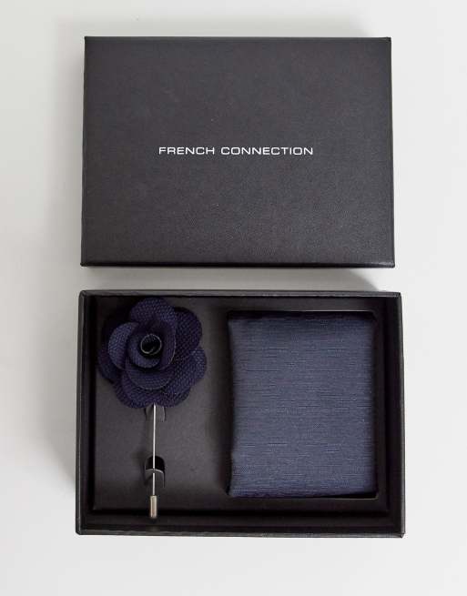 French Connection - Pochette à pois et  et épingle de col