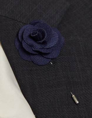 French Connection French Connection pocket square and lapel pin in navy