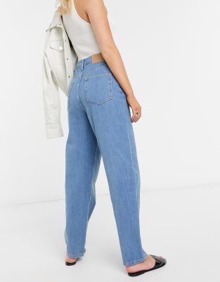 boyfriend jeans oversized