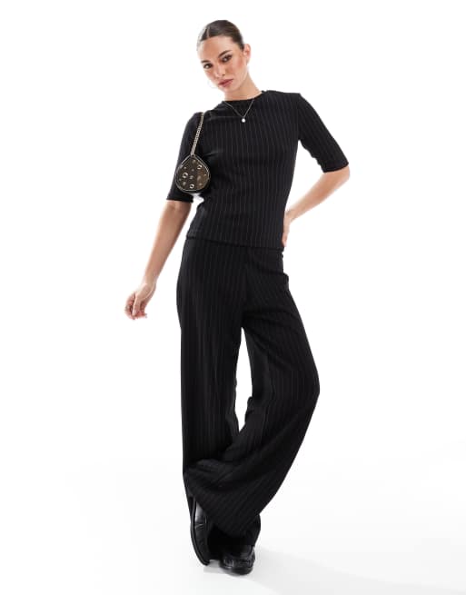 French Connection Regina fitted t-shirt co-ord in black pinstripe, 3 of 4