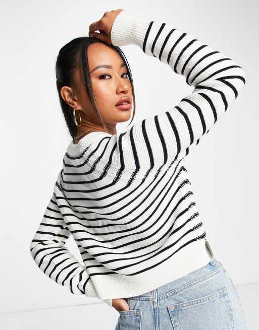 Solid Plaid Knitted Striped Sweater – FanFreakz