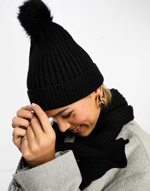 Black pom pom store hat and scarf