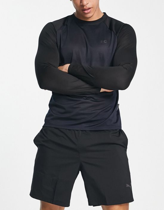 https://images.asos-media.com/products/french-connection-sport-contrast-long-sleeve-training-top-in-navy/201586139-4?$n_550w$&wid=550&fit=constrain