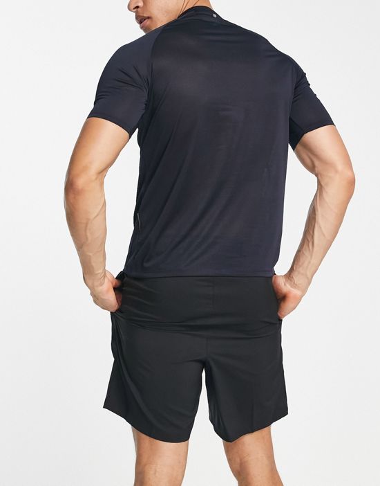 https://images.asos-media.com/products/french-connection-sport-training-t-shirt-in-navy/201585765-2?$n_550w$&wid=550&fit=constrain