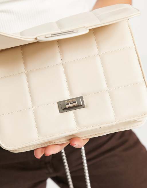 Square best sale quilted bag