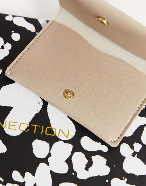French Connection – Stenfärgat gåvoset med korthållare och plånbok med tofsar, 2 av 4