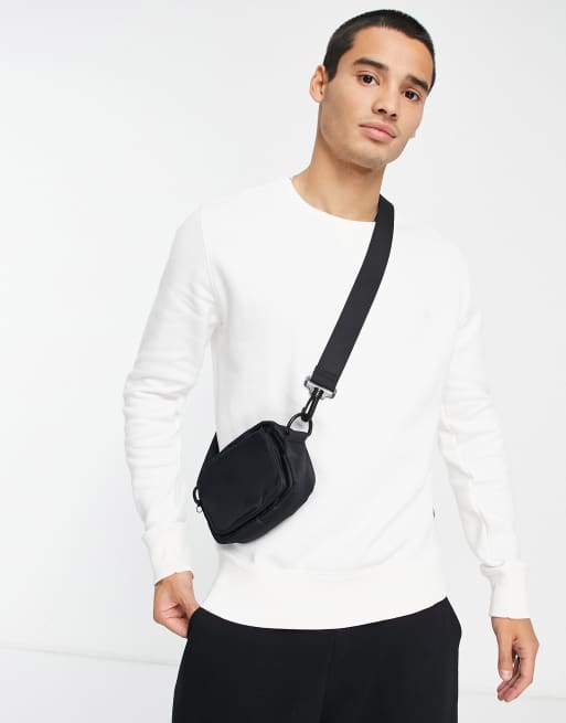French Connection – Sweatshirt in Ecru mit Rundhalsausschnitt