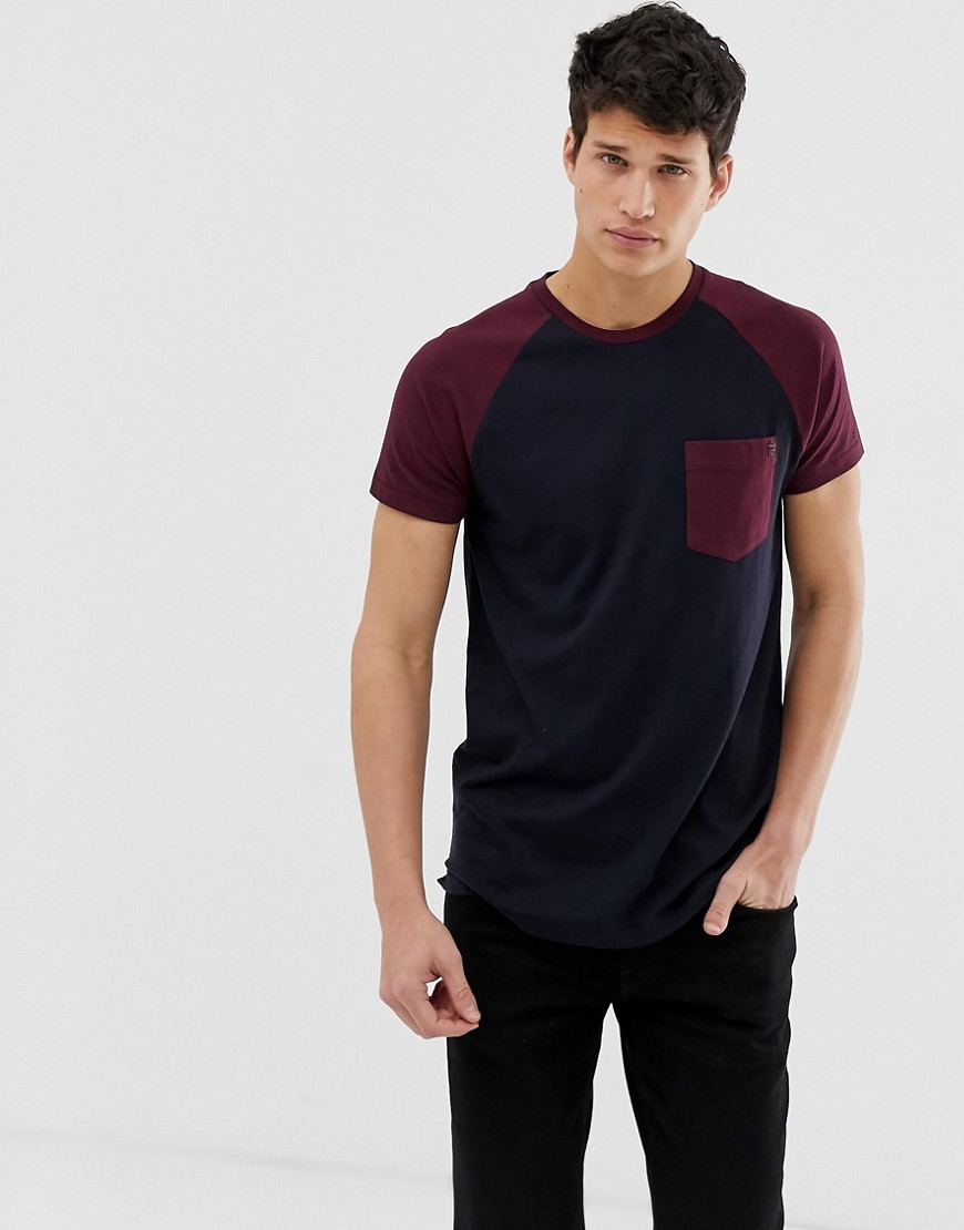 French Connection - T-shirt con tasca e maniche raglan-Multicolore