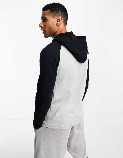 T shirt lange mouw capuchon new arrivals