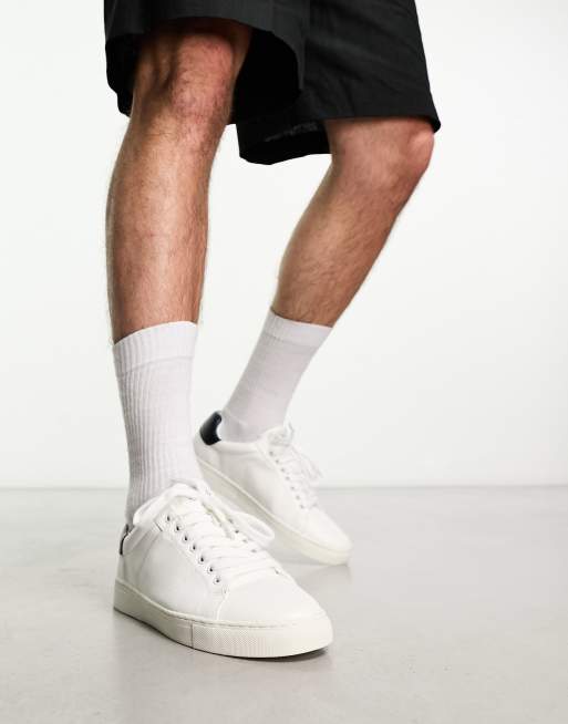 French Connection - Tennissneakers met contrasterende hiel in wit en marineblauw
