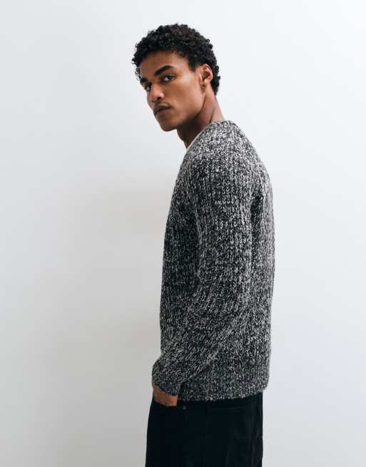 French Connection trui met driedubbele twist in zwart en beige, 5 van 5
