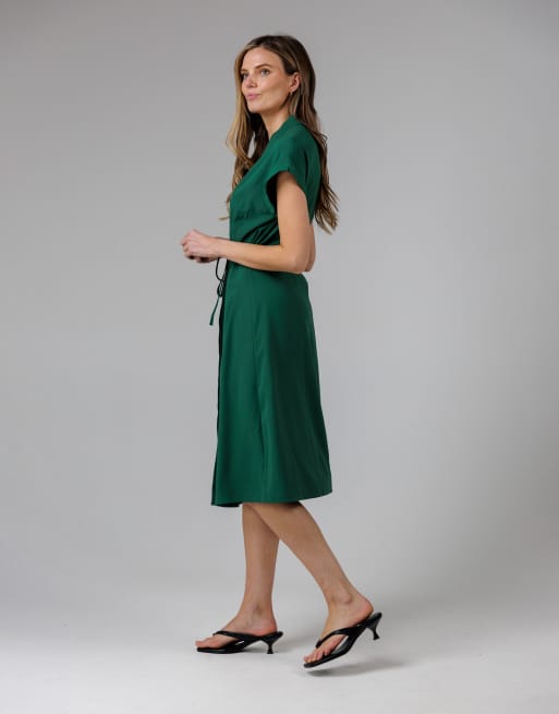 French Connection V-neck cap sleeve crepe midi dress in green | ASOS