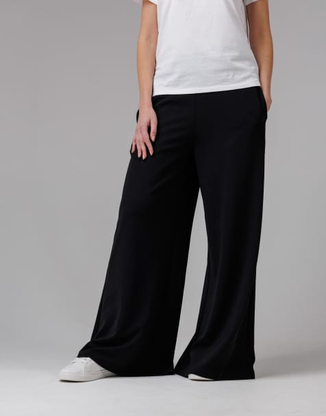 French Connection Wide leg crepe trousers in black - view 1