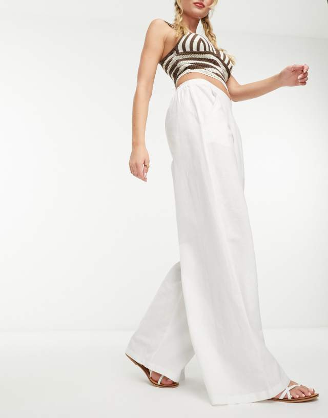 French Connection - wide leg linen blend trousers in white