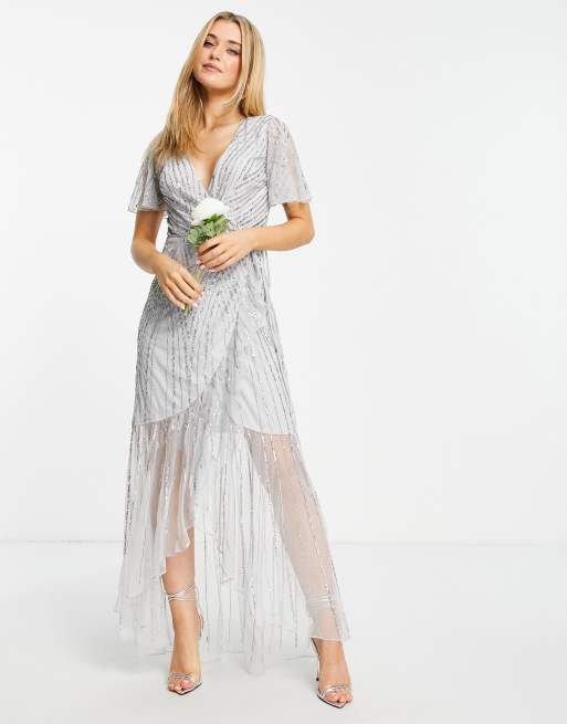 Frock And Frill - Bruidsmeisjes - Maxi jurk met versiering en overslag in duivengrijs