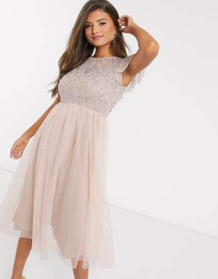 frock frill sleeves