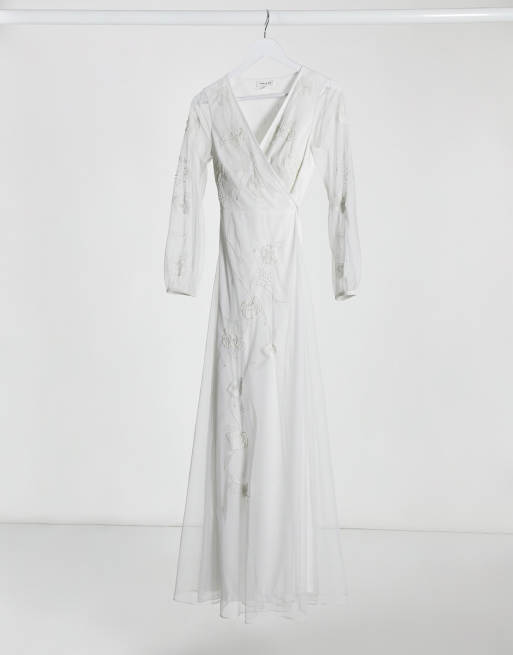 White embroidered 2024 wrap dress