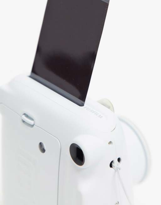 Fujifilm Instax Mini 11 Instant Camera in Ice White, 2 of 4