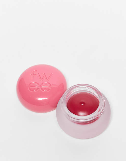 Fwee - Lip & Cheek Blurry Pudding Pot-læbepomade + Gratis nøgleringsvedhæng i farven 'Cherry', 4 af 4
