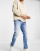 Thumbnail 1 van 4