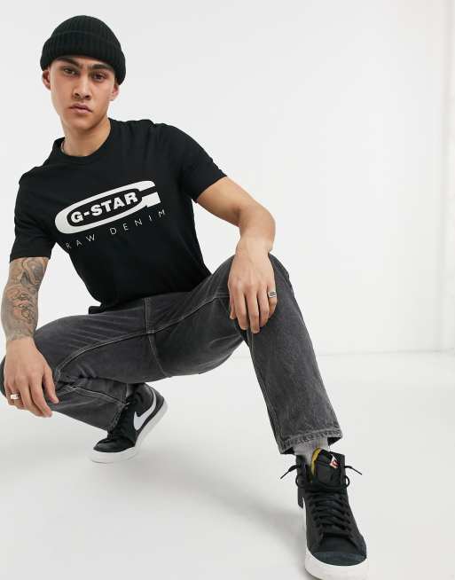 G-Star – Czarny dopasowany T-shirt z bawełny z graficznym nadrukiem z logo na piersi