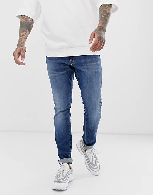 G-Star – Postarzane jeansy o obcisłym kroju