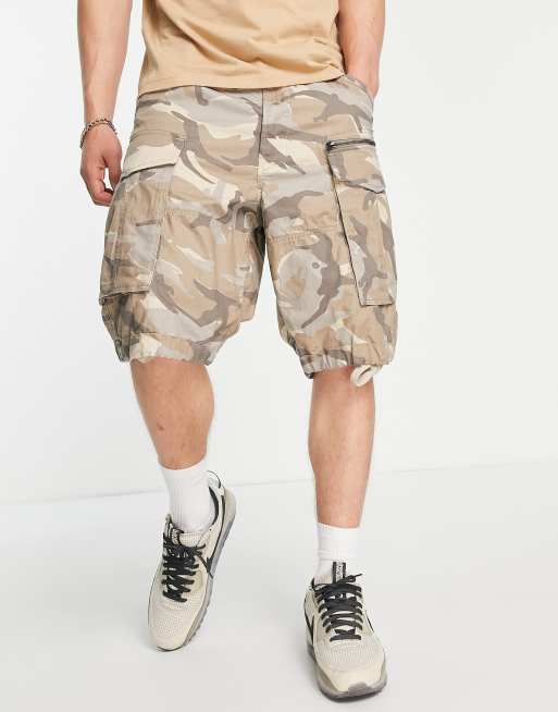 Camo hotsell khaki shorts