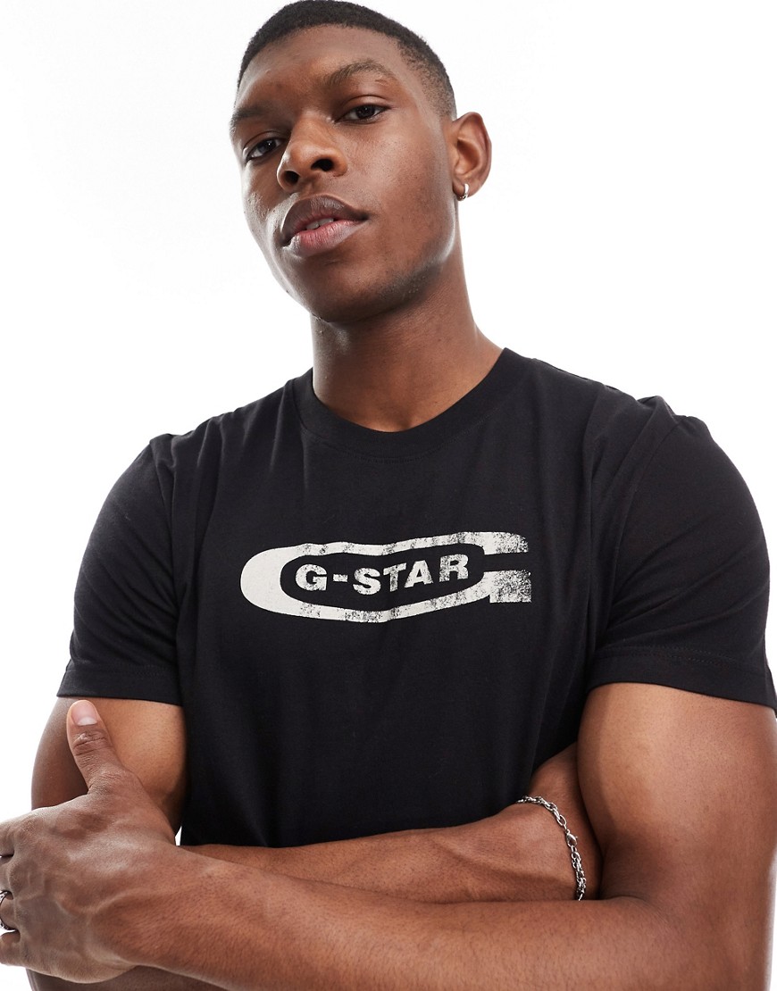 G-star t-shirt in black with chest logo