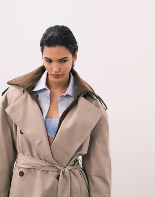 Gabardina beis de lana premium con forro extraíble de Weekday, 2 de 4