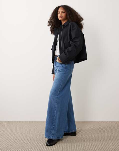 Gabardina corta azul marino con bolsillos utilitarios, capa trasera y acabado impermeable de tejido con algodón de ASOS DESIGN - view 1
