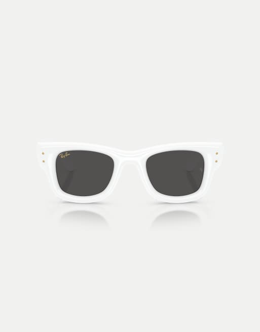 Gafas de sol blancas cuadradas gruesas con lentes negras Wayfarer Puffer de Ray-Ban