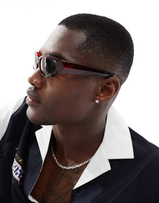 Gafas de sol burdeos cristalino envolventes estilo deportivo con lentes ahumadas de ASOS DESIGN
