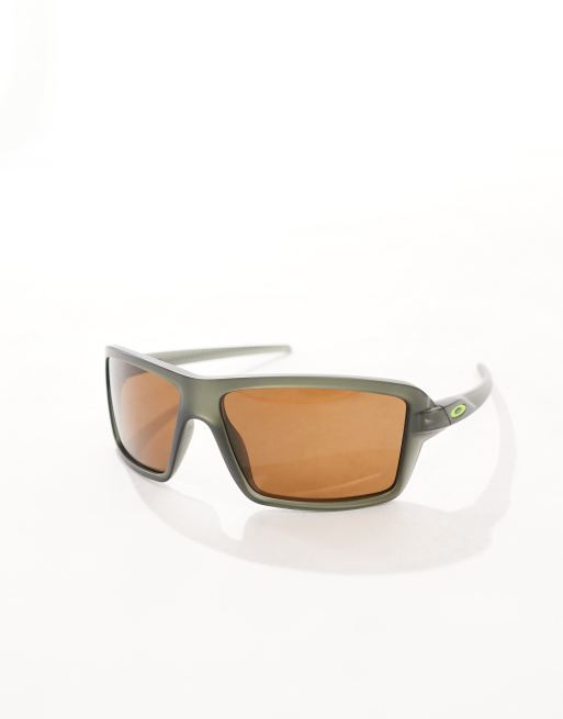 Gafas de sol con montura rectangular verde y lentes marrones Cables de Oakley , 2 de 4